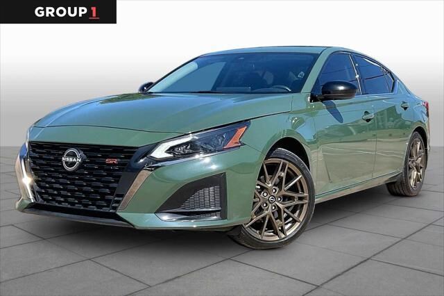 2025 Nissan Altima 2.5 SR