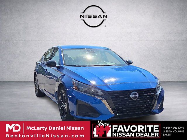 2025 Nissan Altima SR