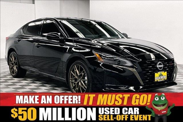 2025 Nissan Altima 2.5 SR
