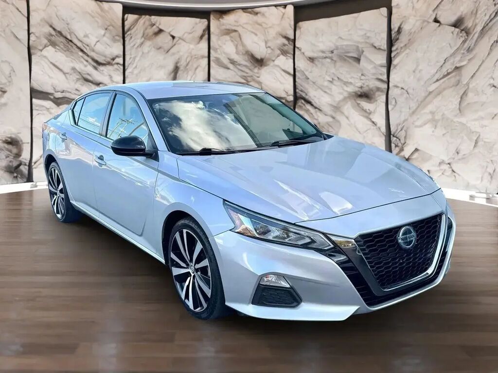 2021 Nissan Altima 2.5 SR — photo 1 of 13