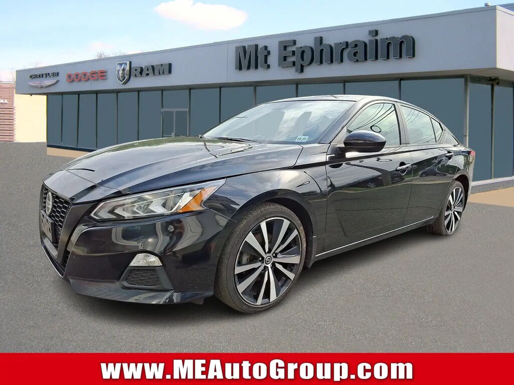2022 Nissan Altima 2.5 SR