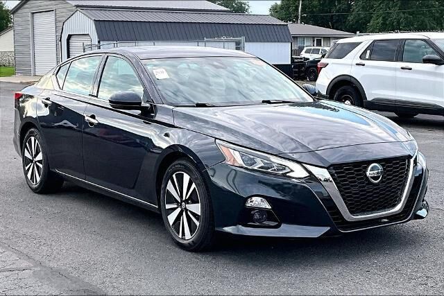 2020 Nissan Altima 2.5 SV