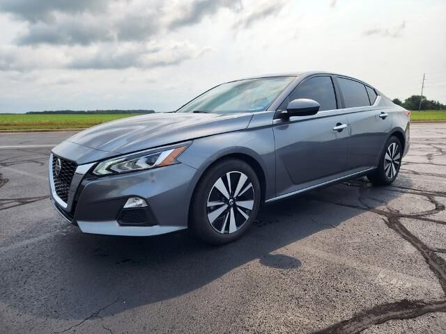 2021 Nissan Altima 2.5 SV