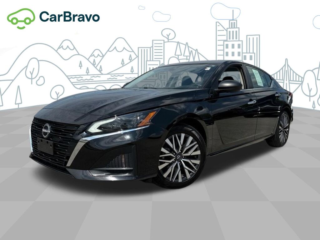 2024 Nissan Altima 2.5 SV — photo 1 of 7