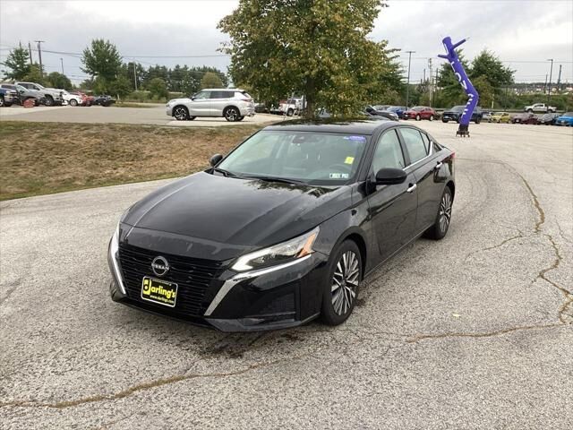 2024 Nissan Altima 2.5 SV — photo 1 of 5