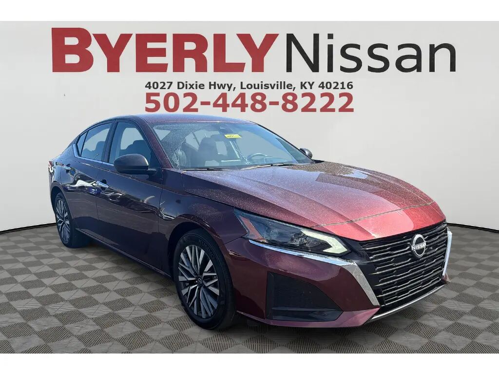 2025 Nissan Altima 2.5 SV — photo 1 of 13