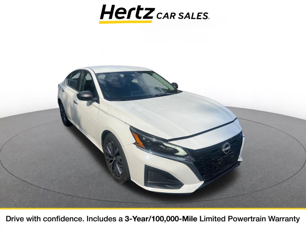 2025 Nissan Altima SV — photo 1 of 1
