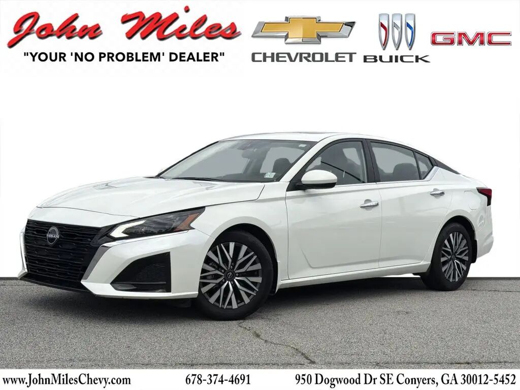 2023 Nissan Altima 2.5 SV