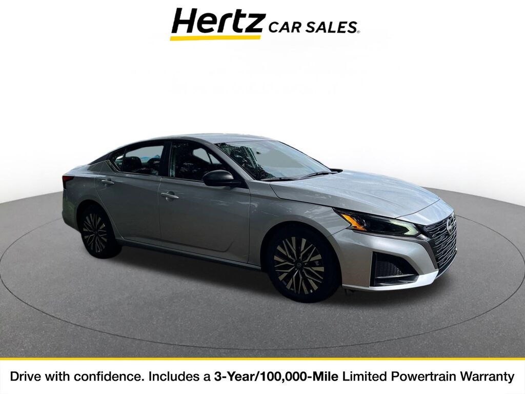 2026 Nissan Altima SV — photo 1 of 11