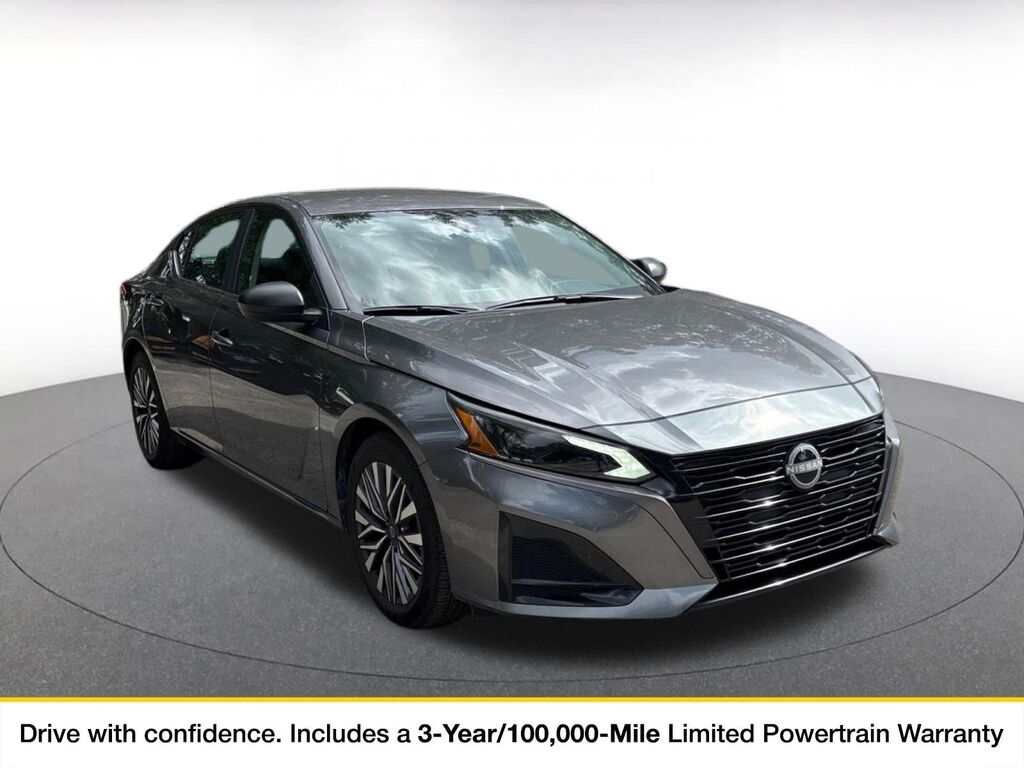 2026 Nissan Altima SV — photo 1 of 11