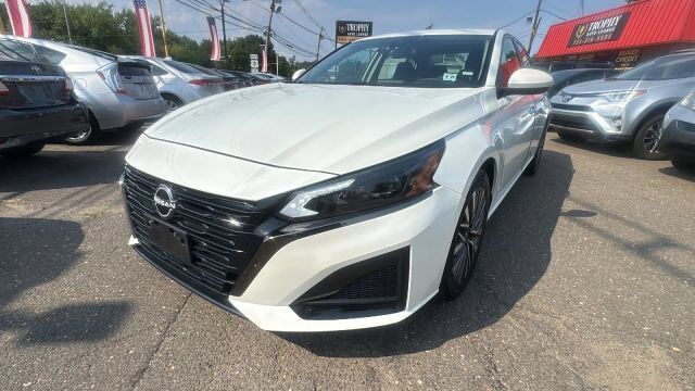 2023 Nissan Altima 2.5 SV