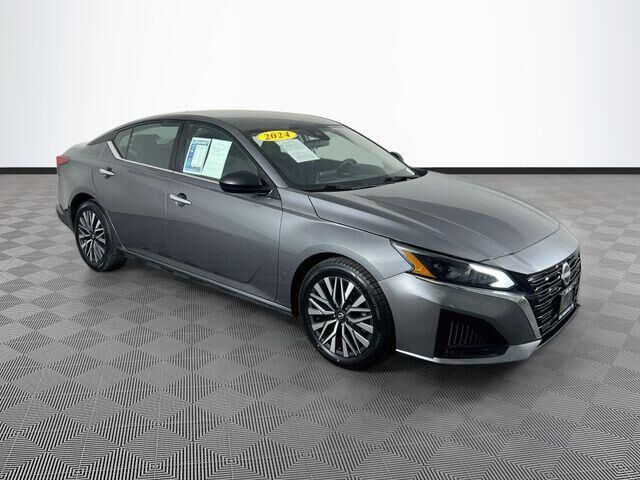 2024 Nissan Altima 2.5 SV — photo 1 of 1