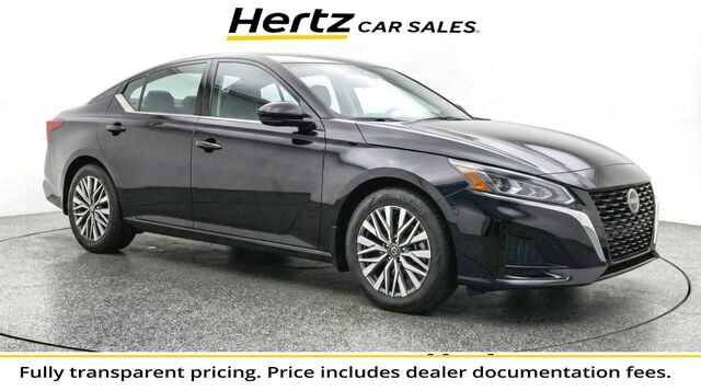 2025 Nissan Altima SV