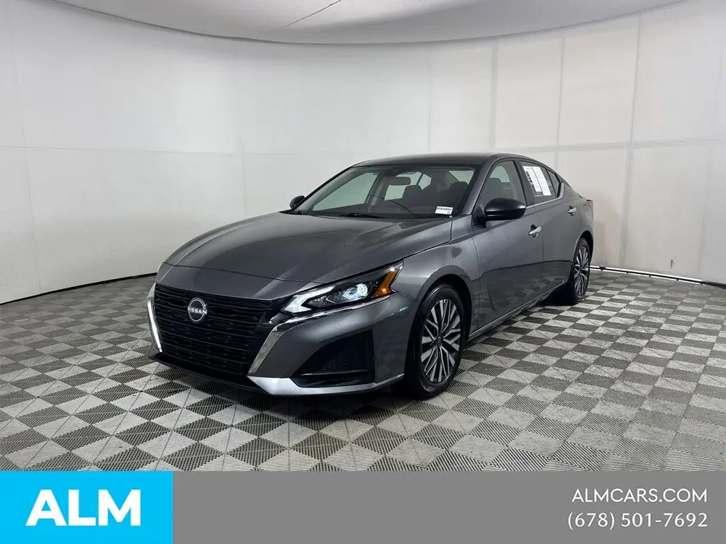 2025 Nissan Altima 2.5 SV