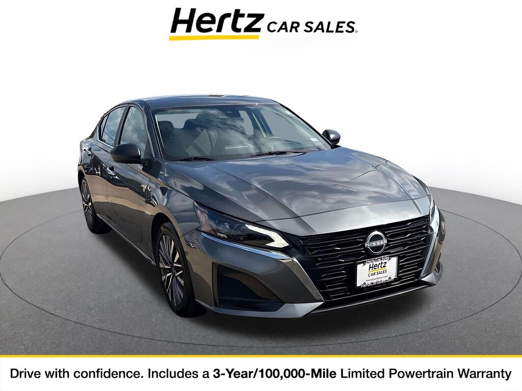 2025 Nissan Altima SV — photo 1 of 1