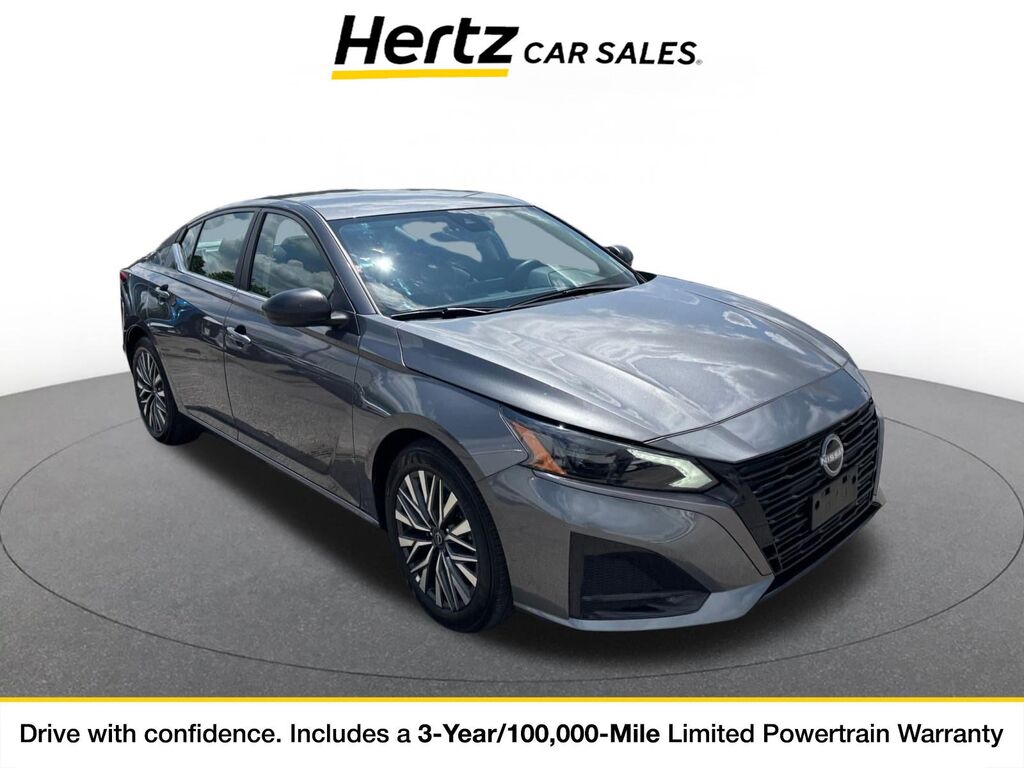 2026 Nissan Altima SV — photo 1 of 11