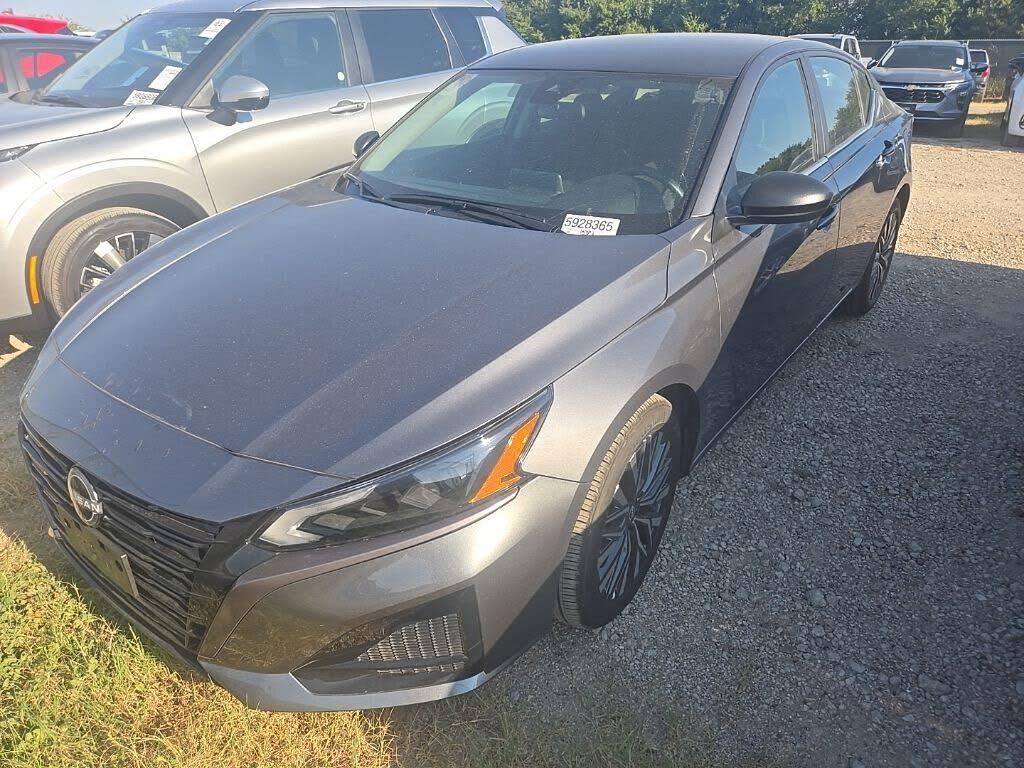 2026 Nissan Altima 2.5 SV — photo 1 of 1