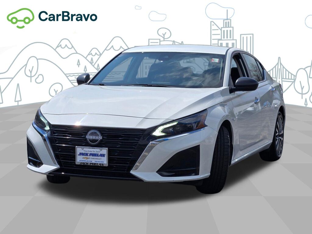 2025 Nissan Altima SV FWD — photo 1 of 6