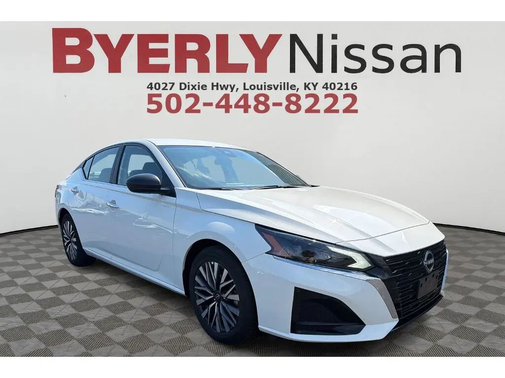 2025 Nissan Altima 2.5 SV — photo 1 of 13