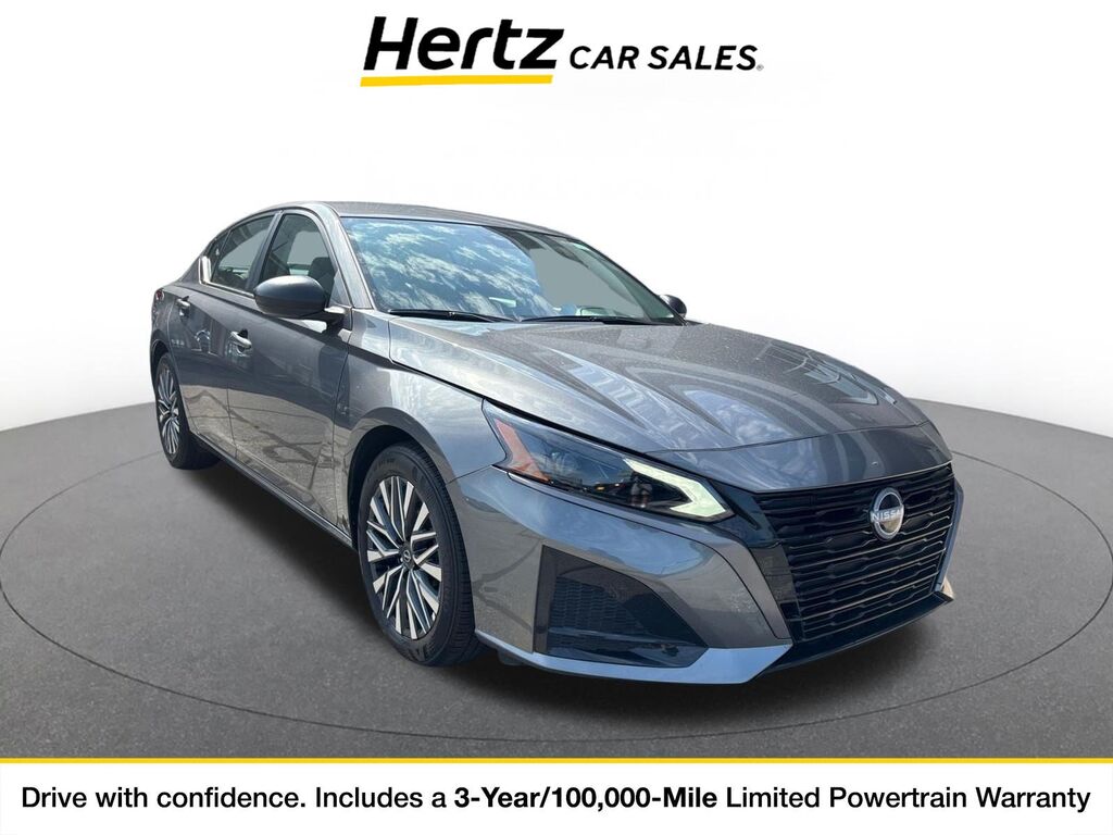2026 Nissan Altima SV — photo 1 of 11