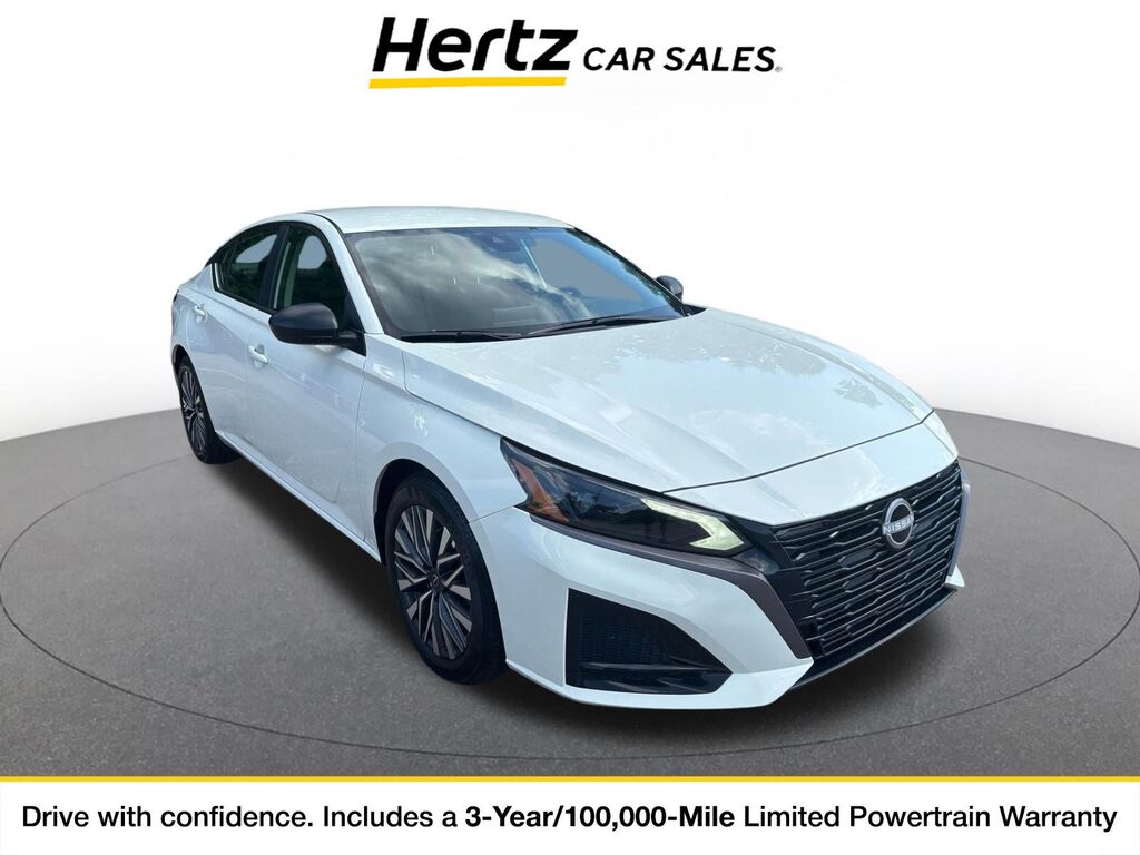 2026 Nissan Altima SV — photo 1 of 11