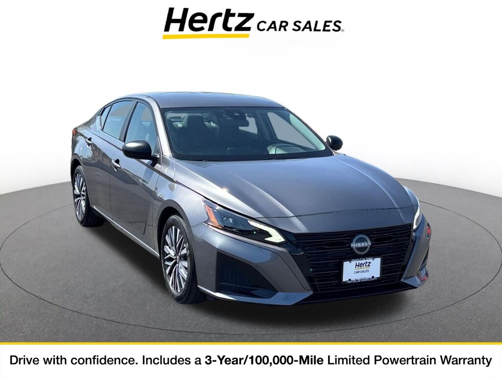 2026 Nissan Altima SV — photo 1 of 11