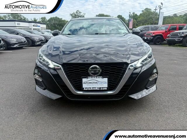 2022 Nissan Altima 2.5 SV