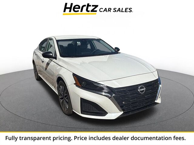 2025 Nissan Altima SV