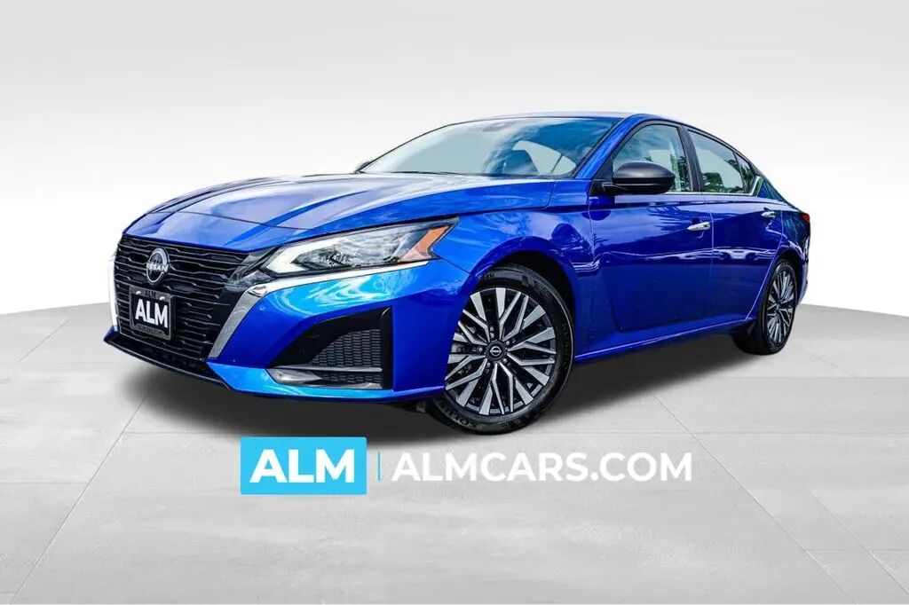 2025 Nissan Altima 2.5 SV