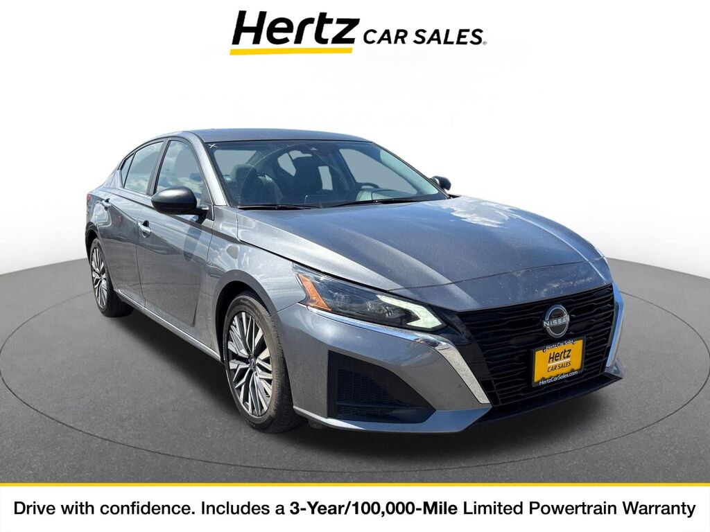2025 Nissan Altima SV — photo 1 of 1
