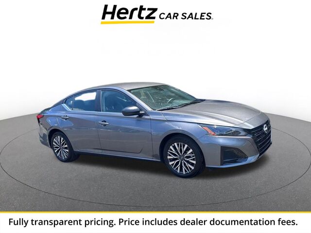 2026 Nissan Altima SV