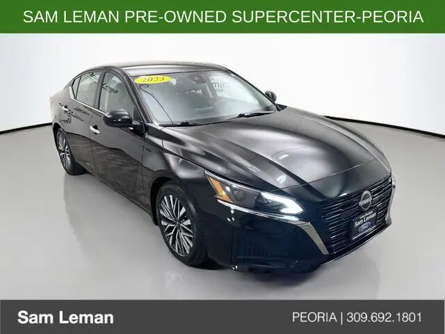 2023 Nissan Altima 2.5 SV — photo 1 of 13