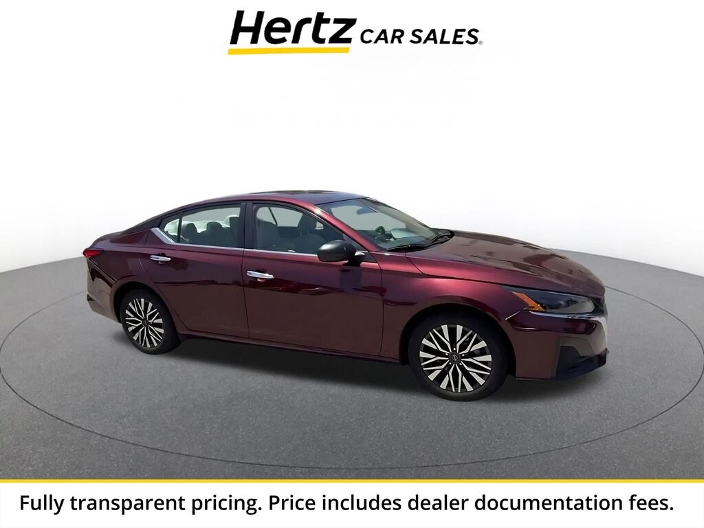 2025 Nissan Altima SV — photo 1 of 1