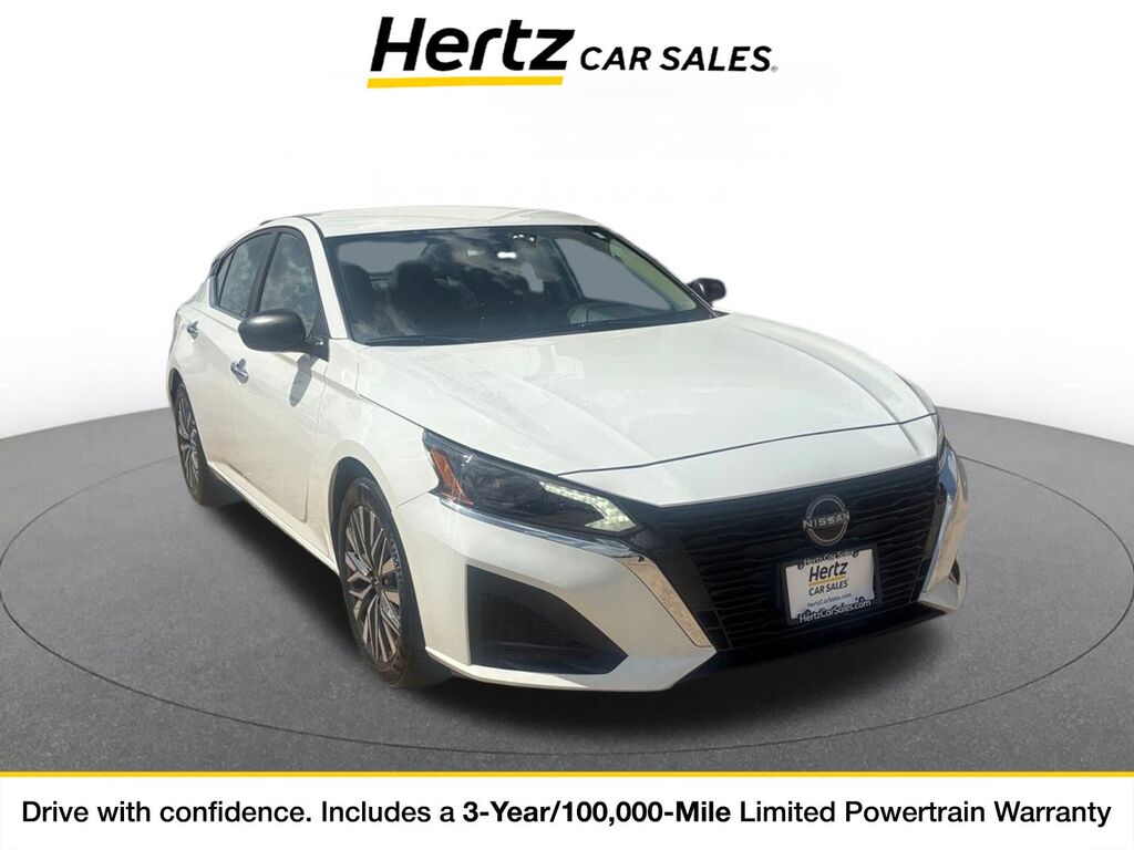 2025 Nissan Altima SV — photo 1 of 1