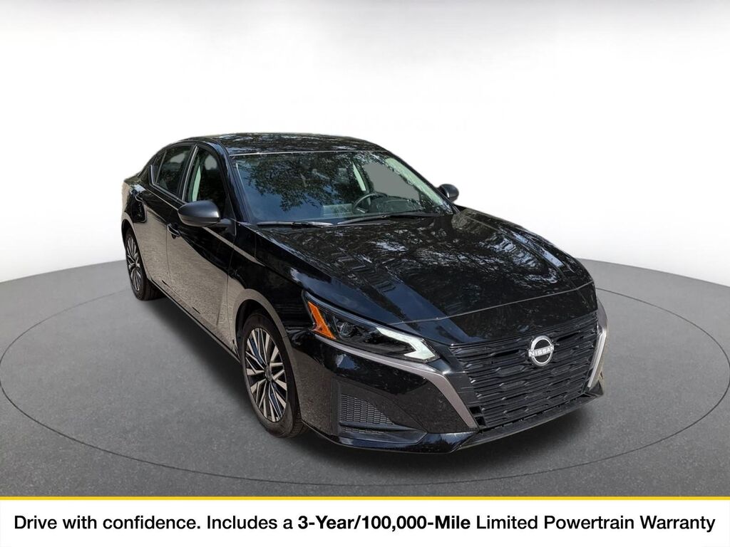 2026 Nissan Altima SV — photo 1 of 11