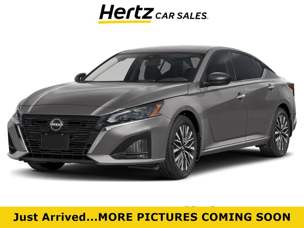 2026 Nissan Altima SV — photo 1 of 3