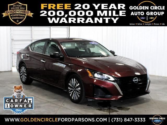 2024 Nissan Altima 2.5 SV — photo 1 of 10