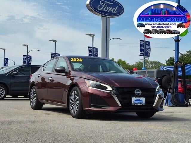 2024 Nissan Altima 2.5 SV — photo 1 of 13