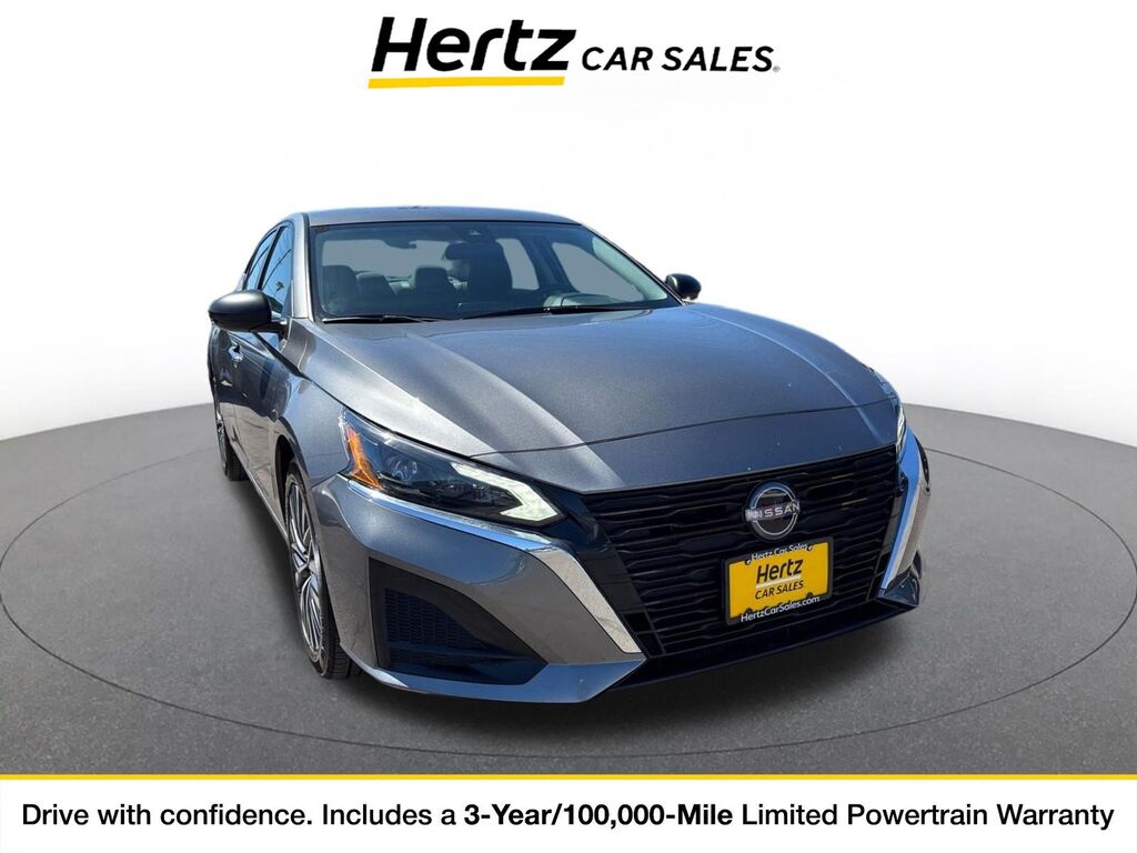 2025 Nissan Altima SV — photo 1 of 1