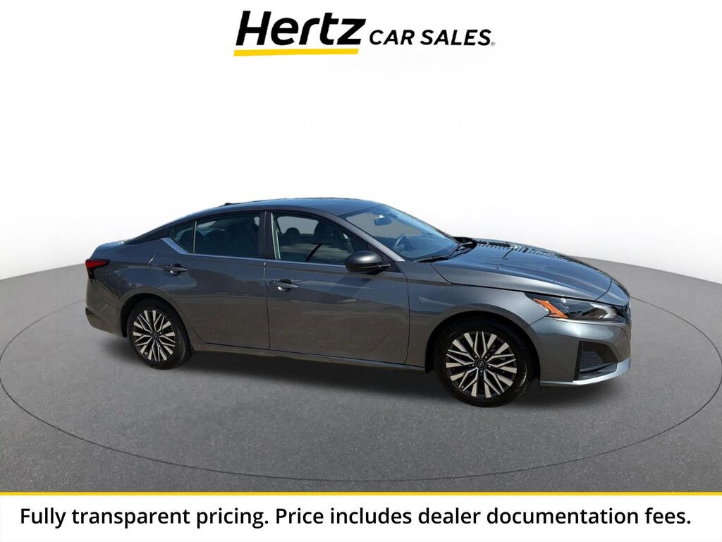 2026 Nissan Altima SV — photo 1 of 1