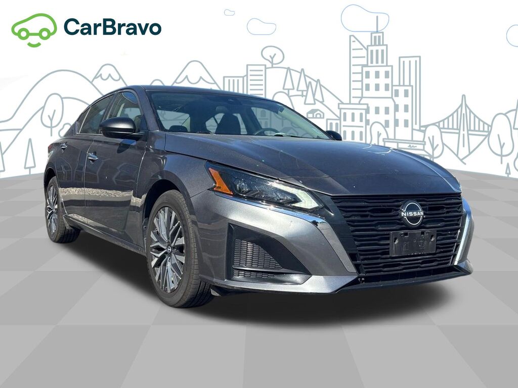 2024 Nissan Altima 2.5 SV — photo 1 of 7