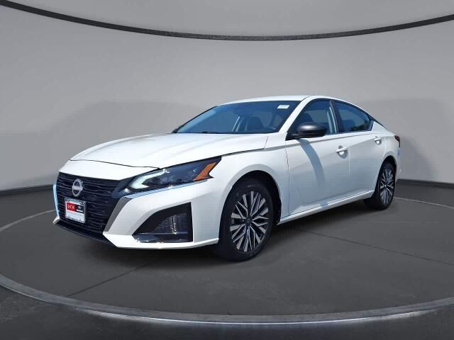 2026 Nissan Altima 2.5 SV — photo 1 of 13