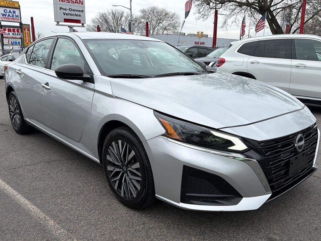 2024 Nissan Altima 2.5 SV