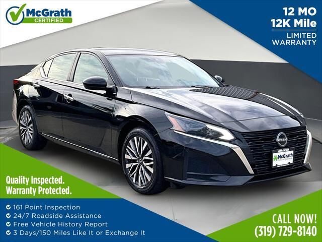 2023 Nissan Altima 2.5 SV — photo 1 of 1