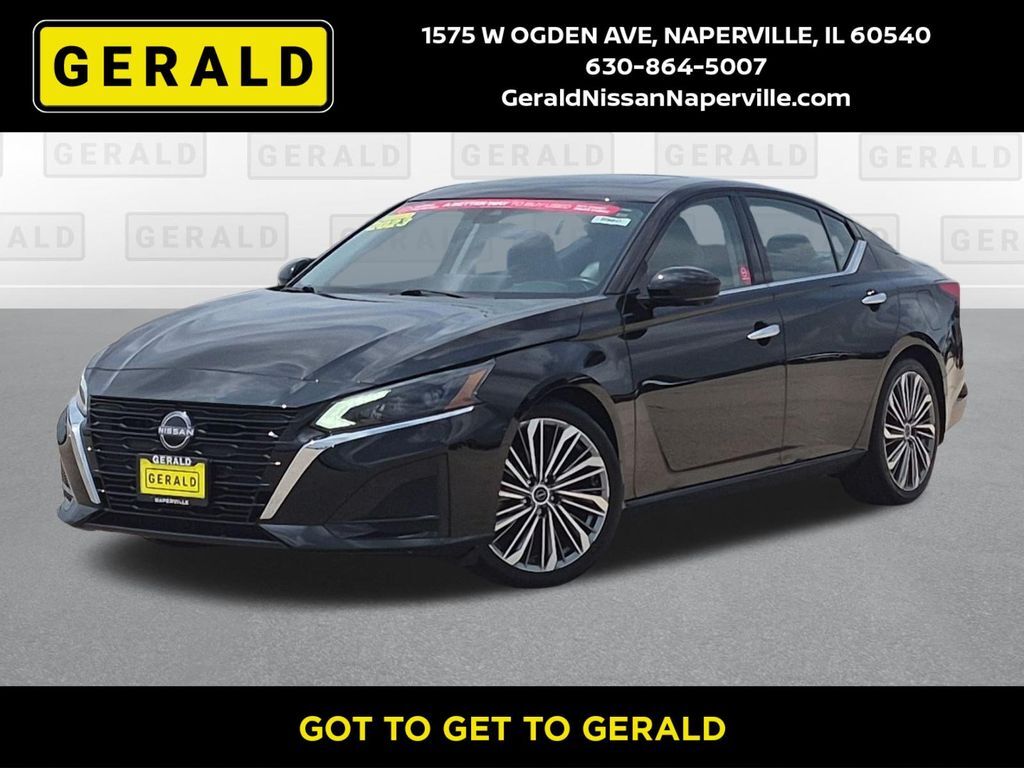 2023 Nissan Altima 2.5 SL — photo 1 of 13