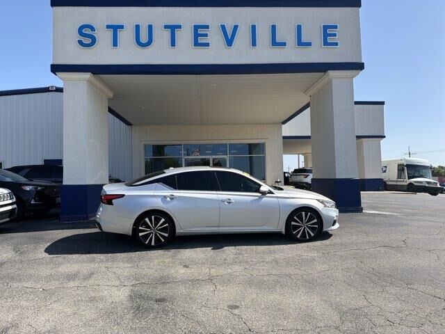 2020 Nissan Altima 2.5 Platinum