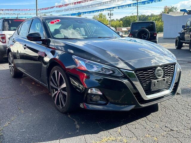 2022 Nissan Altima 2.5 Platinum