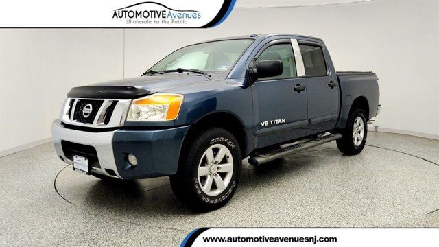 2014 Nissan Titan SV
