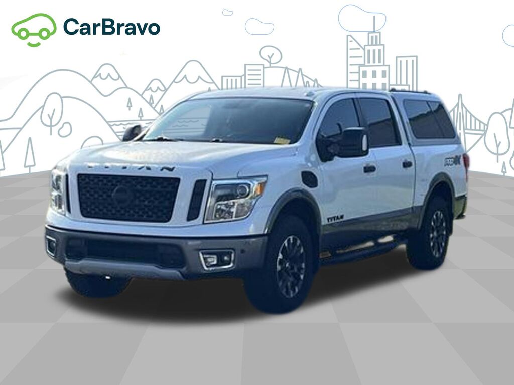 2017 Nissan Titan PRO-4X — photo 1 of 6