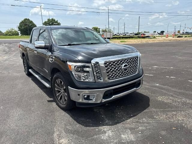 2017 Nissan Titan S